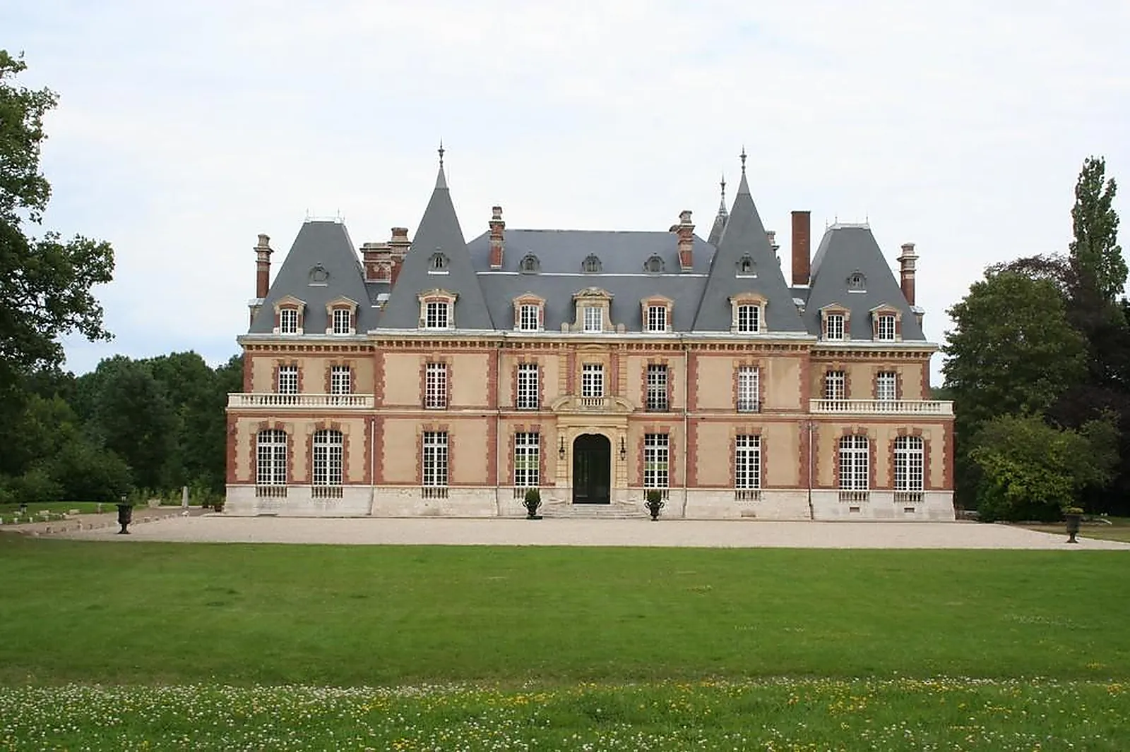 Lieux événementiels, CHÂTEAU DES BOULARD