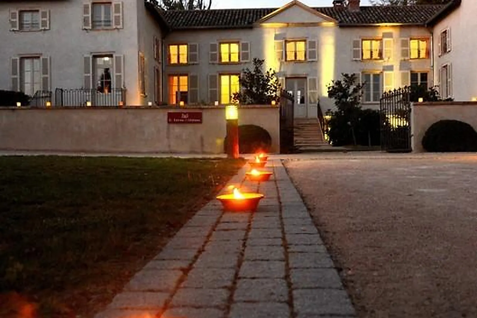 Lieux événementiels, CHÂTEAU DES BROYERS