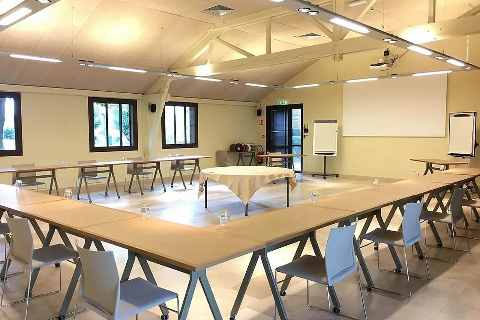 Lieux événementiels, CHÂTEAU DES BROYERS