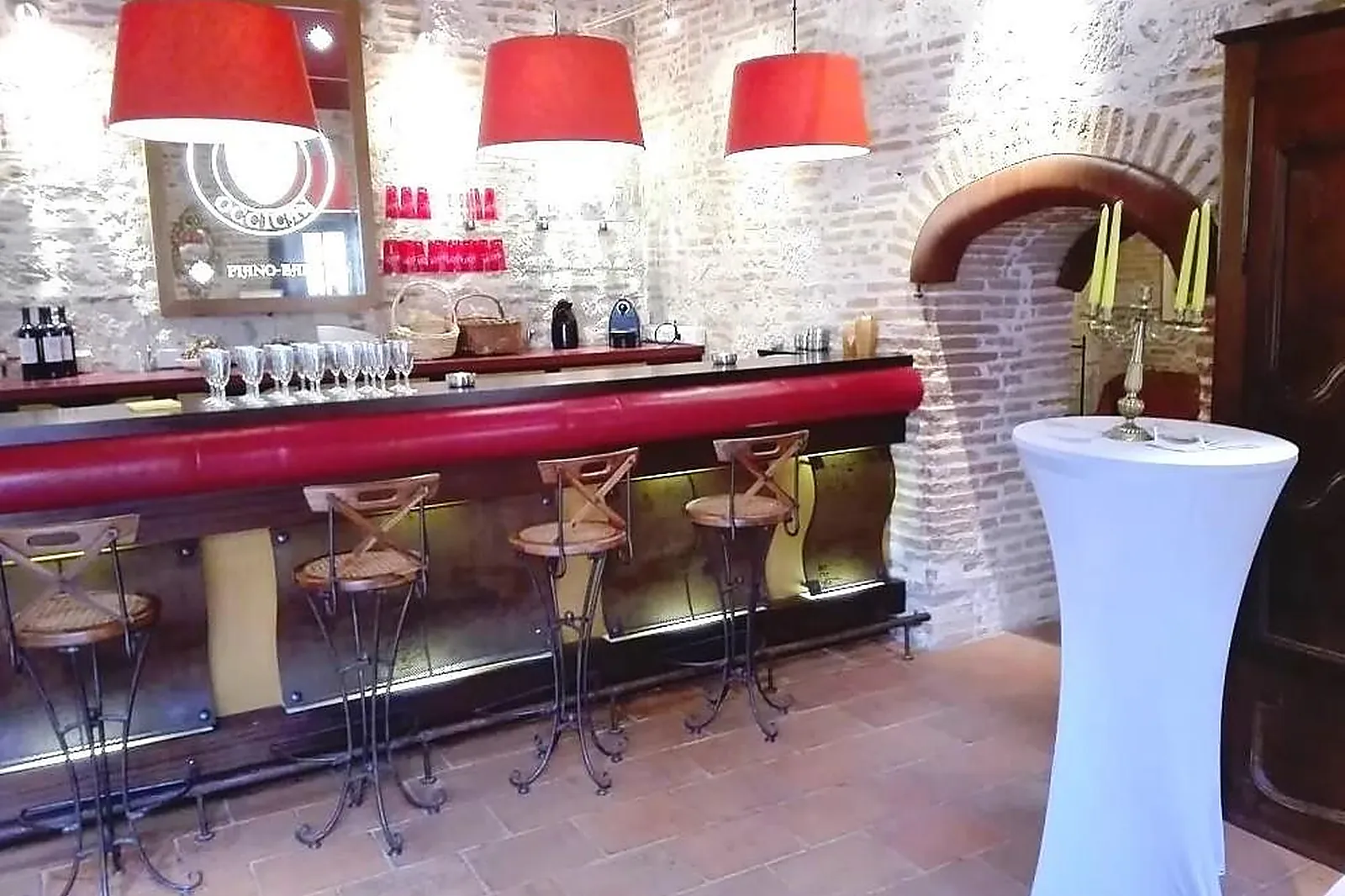 Lieux événementiels, CHÂTEAU DES CAMBARDS