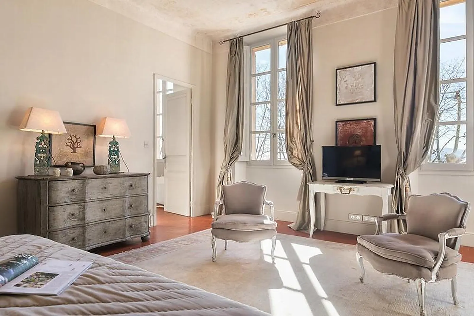 Lieux événementiels, CHÂTEAU DES DEMOISELLES