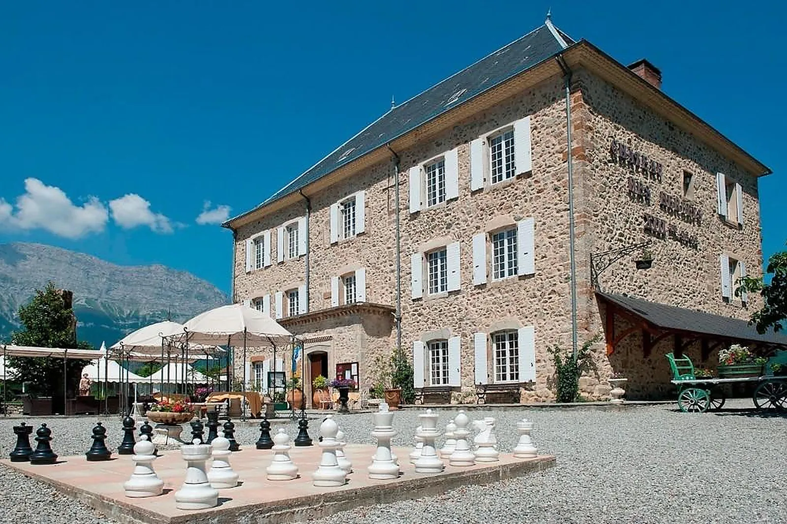 Lieux événementiels, CHÂTEAU DES HERBEYS