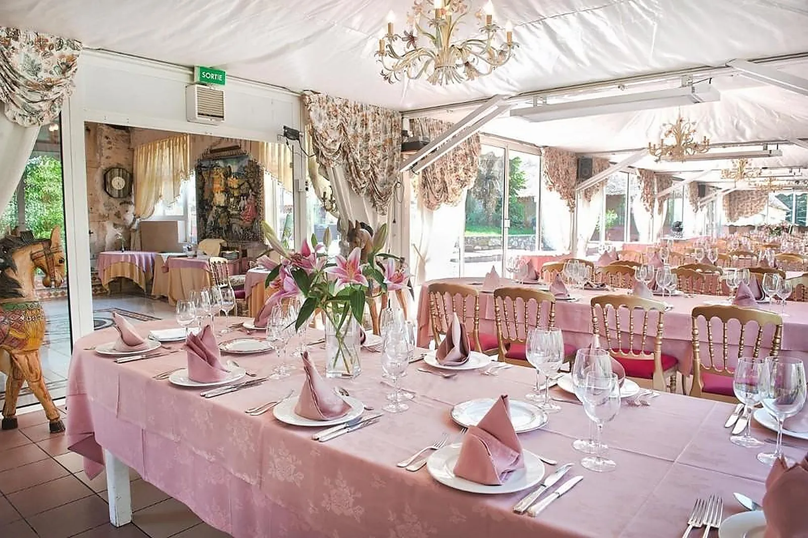 Lieux événementiels, CHÂTEAU DES HERBEYS