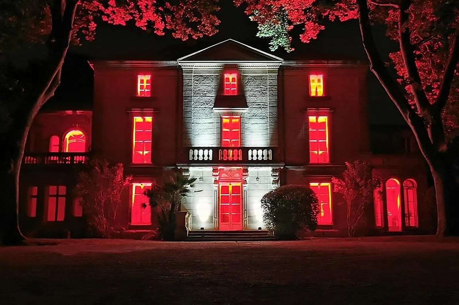 Lieux événementiels, CHÂTEAU DES LUMIÈRES