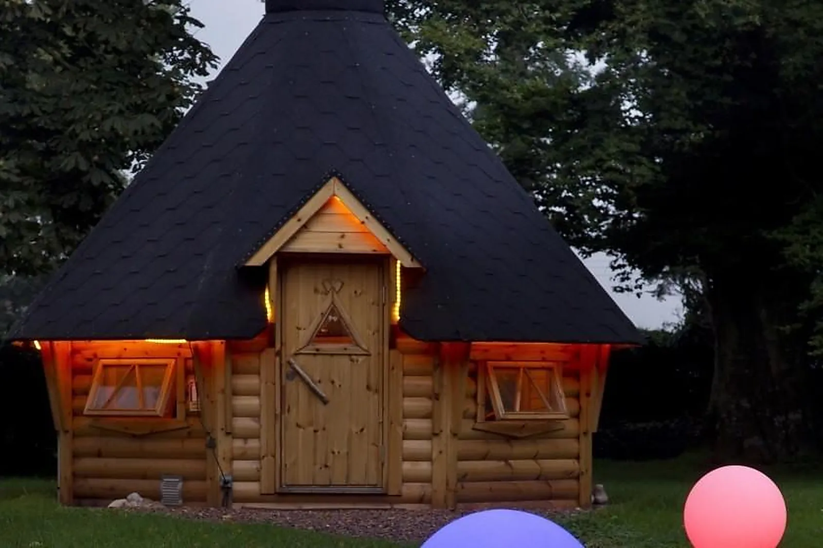 Lieux événementiels, CHÂTEAU DES LUMIÈRES DE LA BAIE DE SOMME