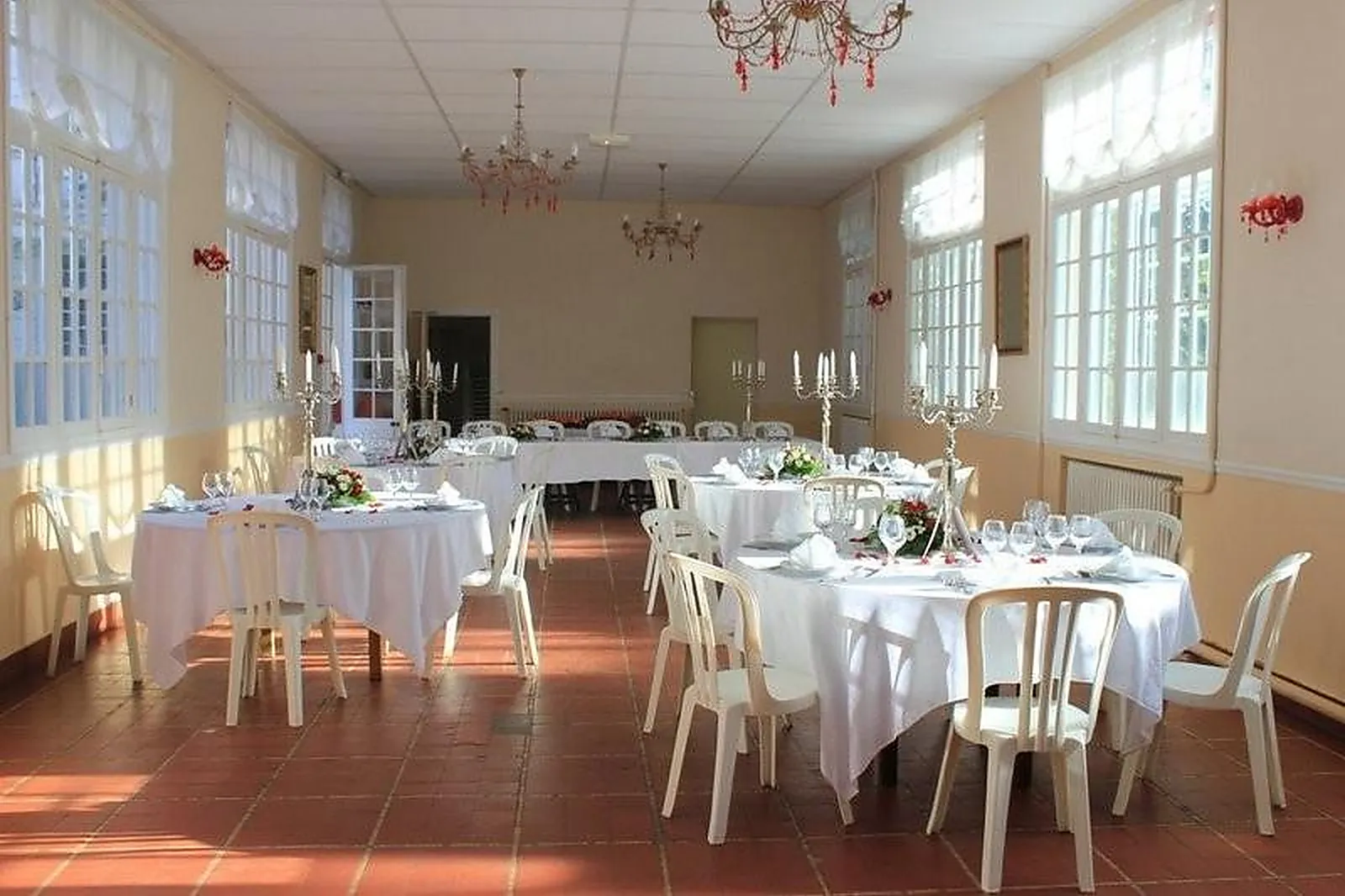 Lieux événementiels, CHÂTEAU DES LYS