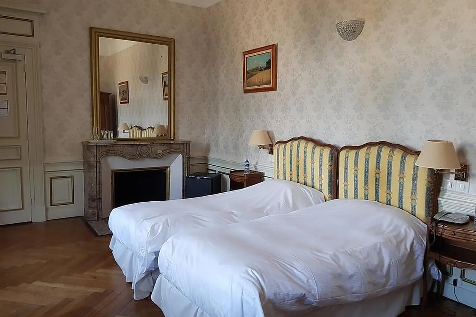 Lieux événementiels, CHÂTEAU DES MONTHAIRONS