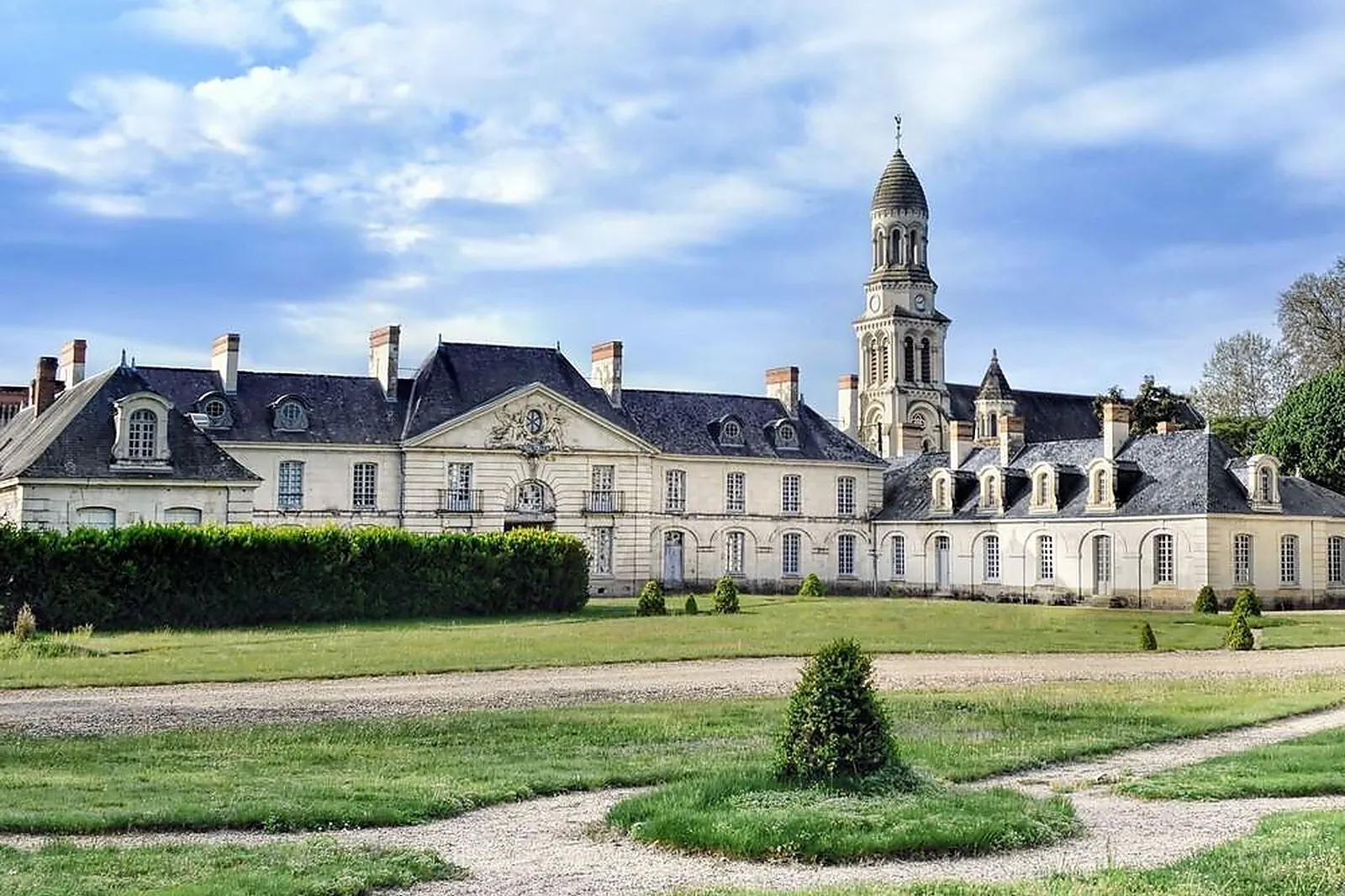 Lieux événementiels, CHÂTEAU DES ORMES