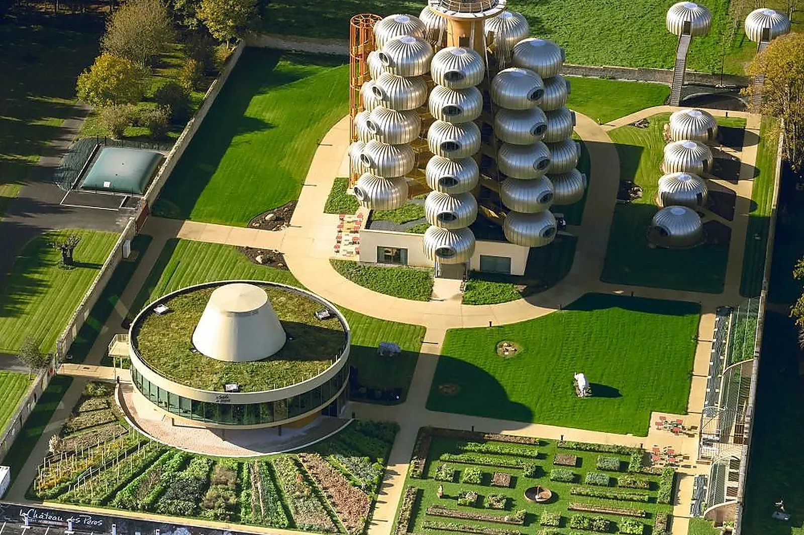 Lieux événementiels, CHÂTEAU DES PÈRES