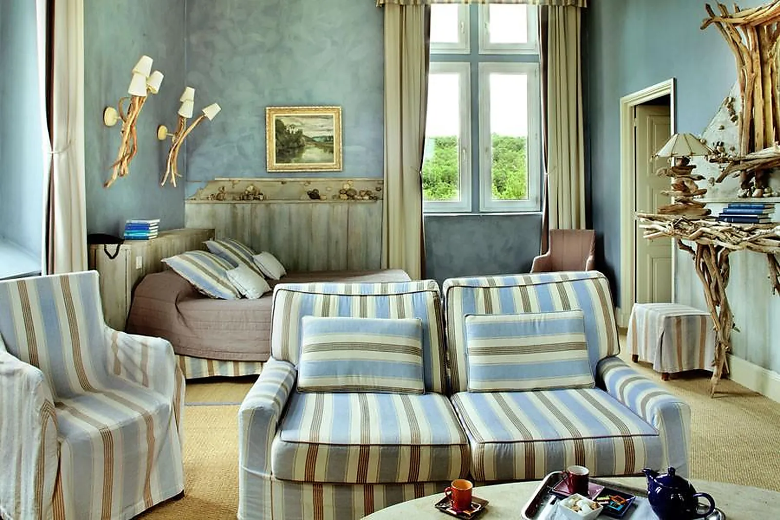 Lieux événementiels, CHÂTEAU DES REYNATS