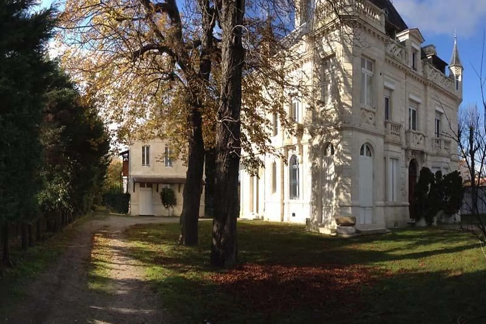 Lieux événementiels, CHÂTEAU DES TOURS