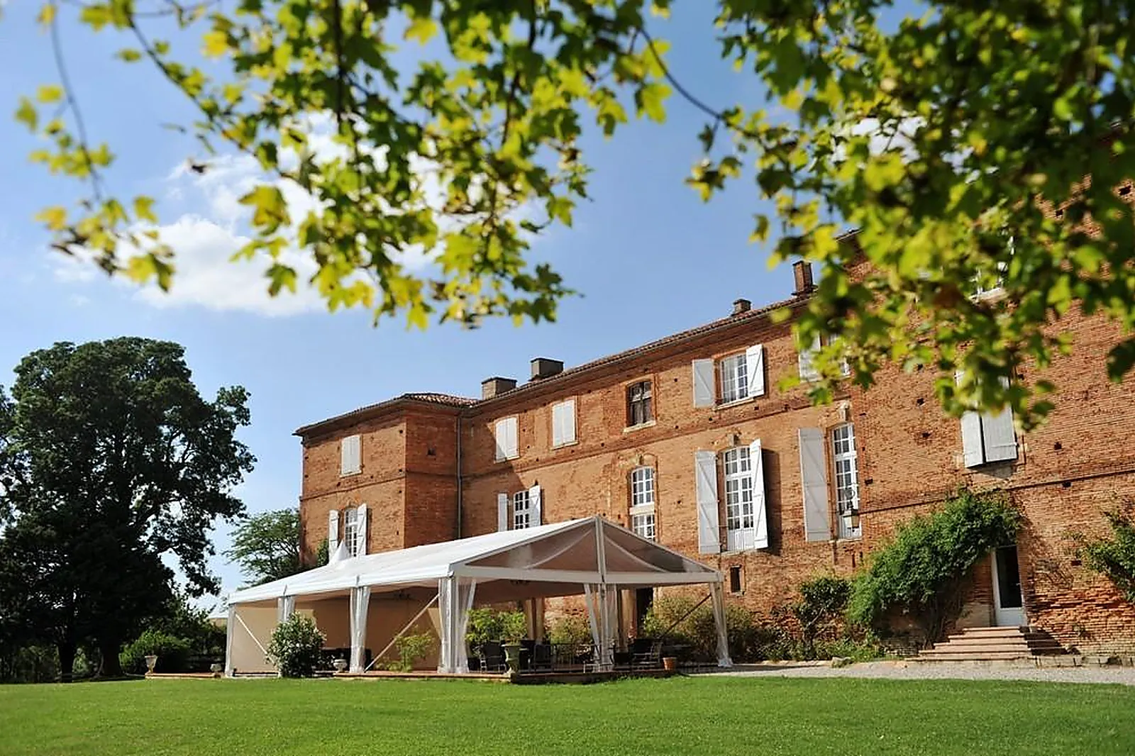 Lieux événementiels, CHÂTEAU DES VARENNES