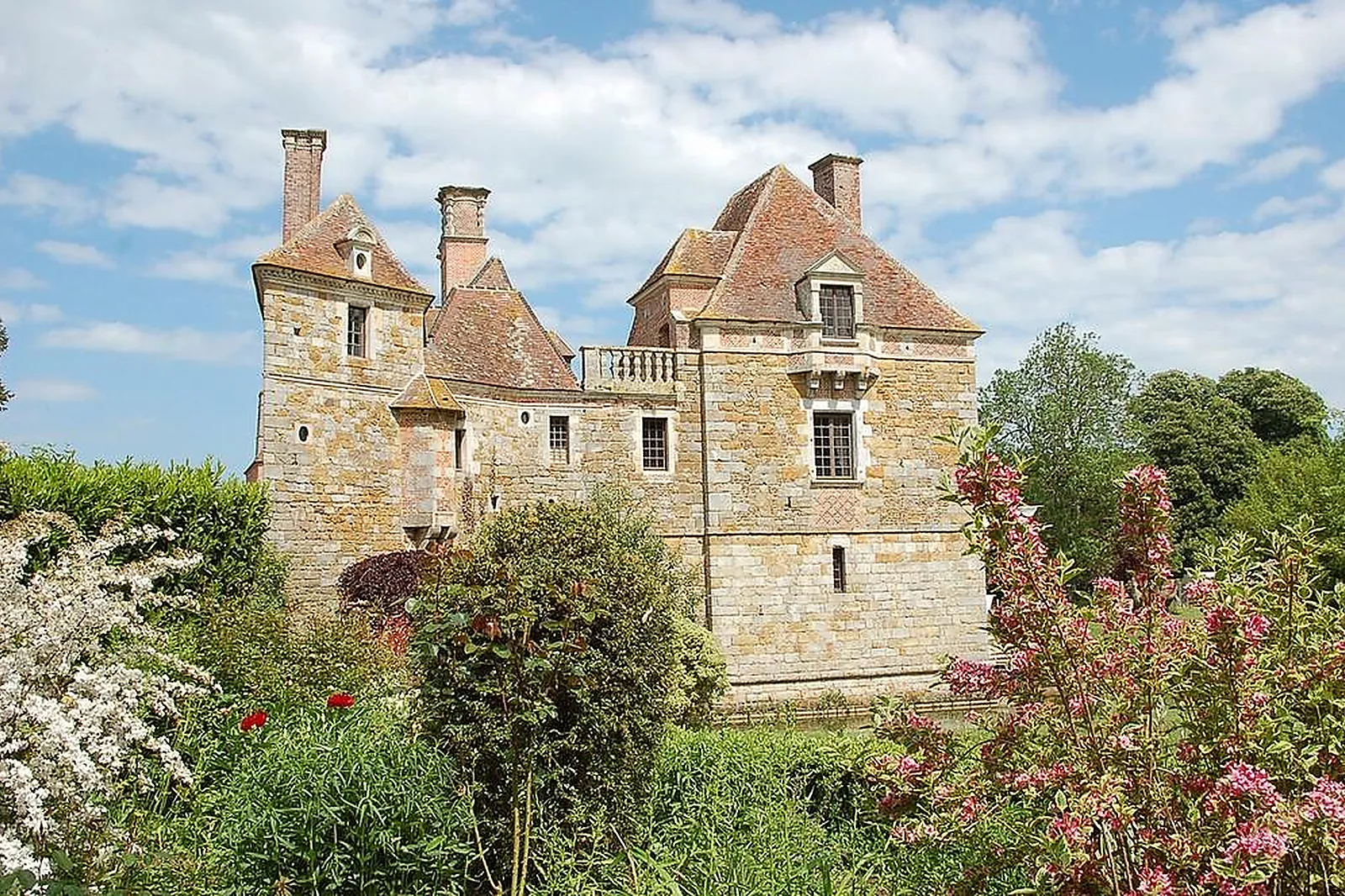 Lieux événementiels, CHÂTEAU DU BLANC BUISSON