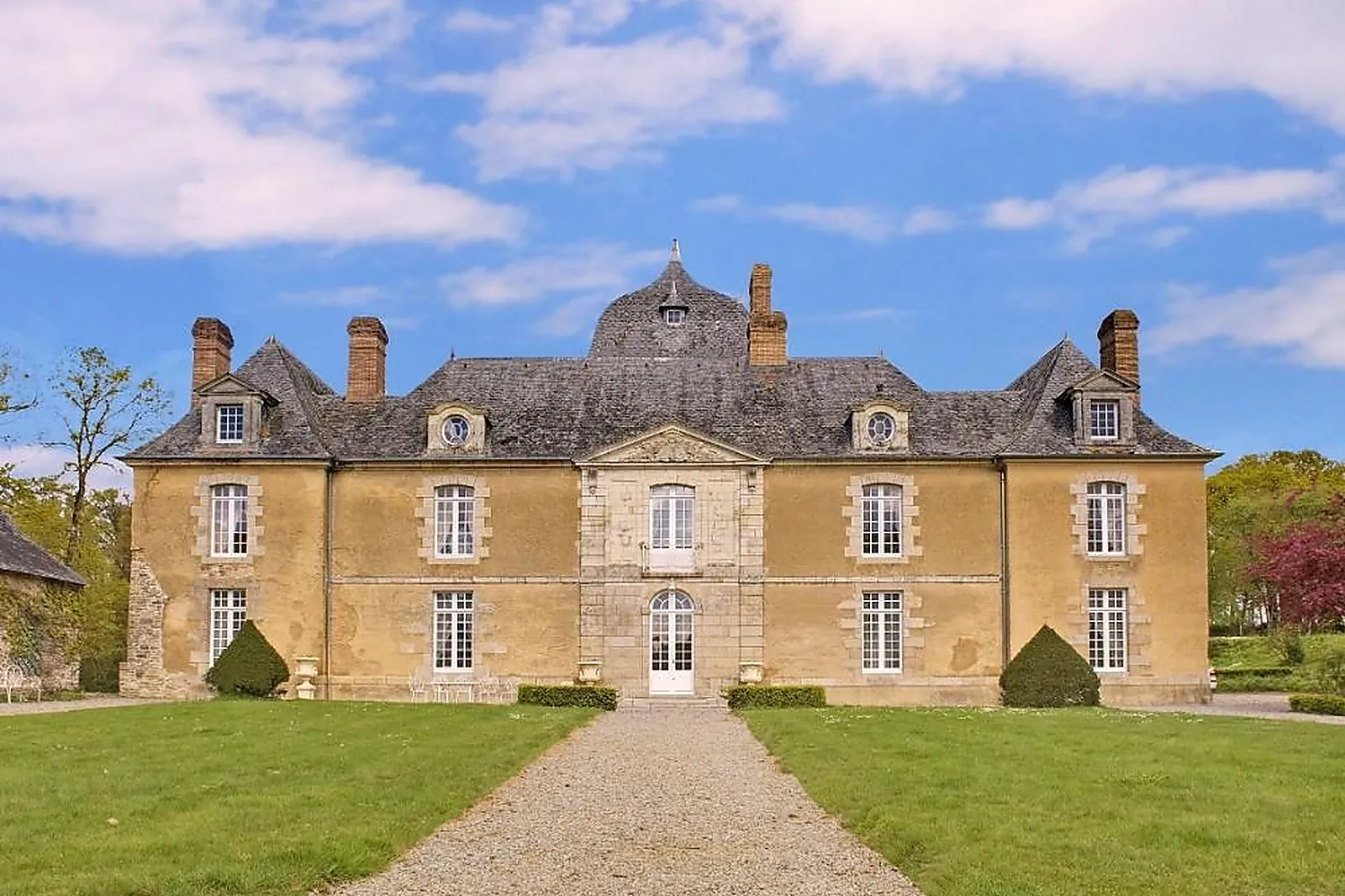 Lieux événementiels, CHÂTEAU DU BOIS GLAUME