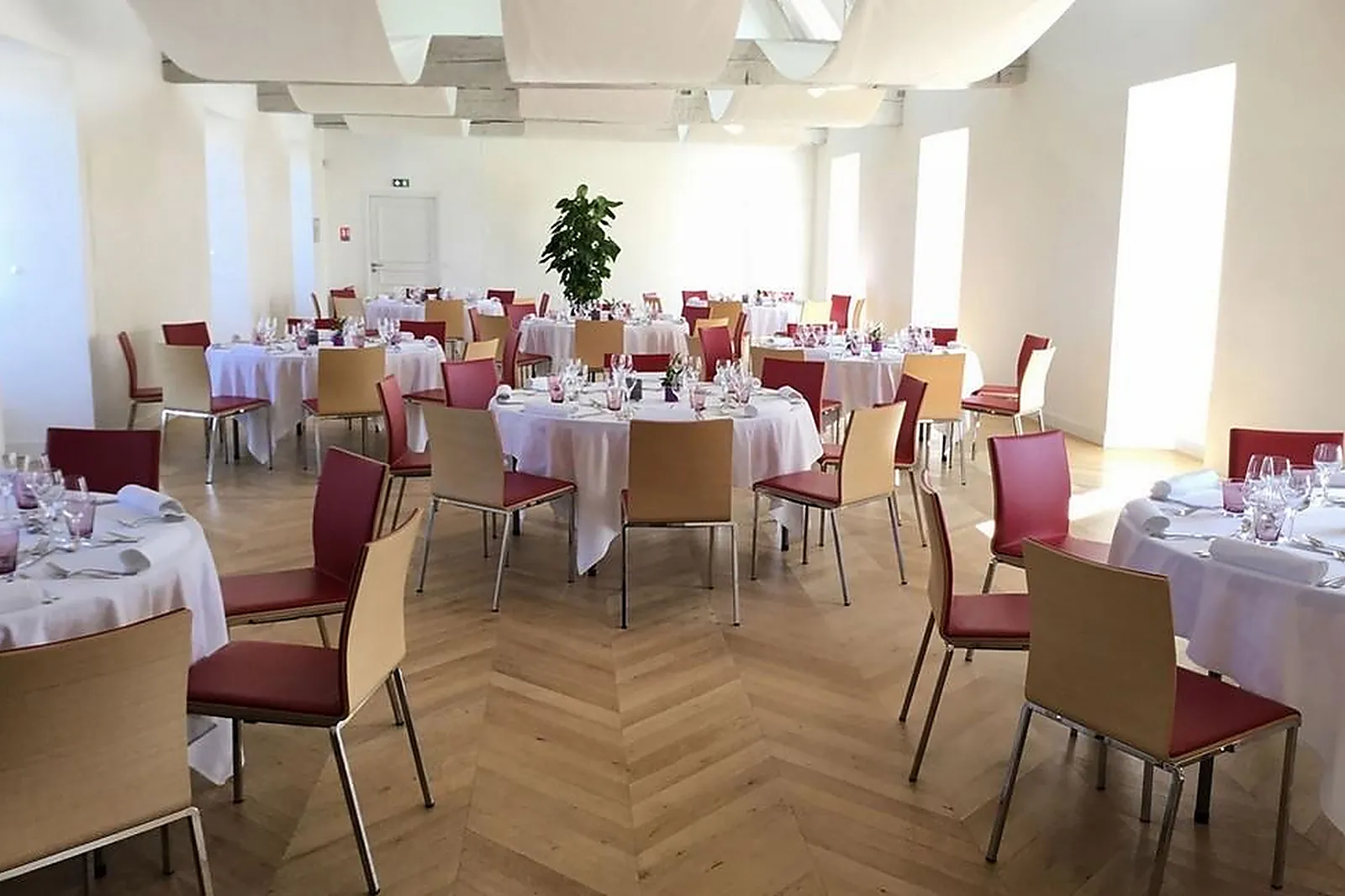 Lieux événementiels, CHÂTEAU DU BOST