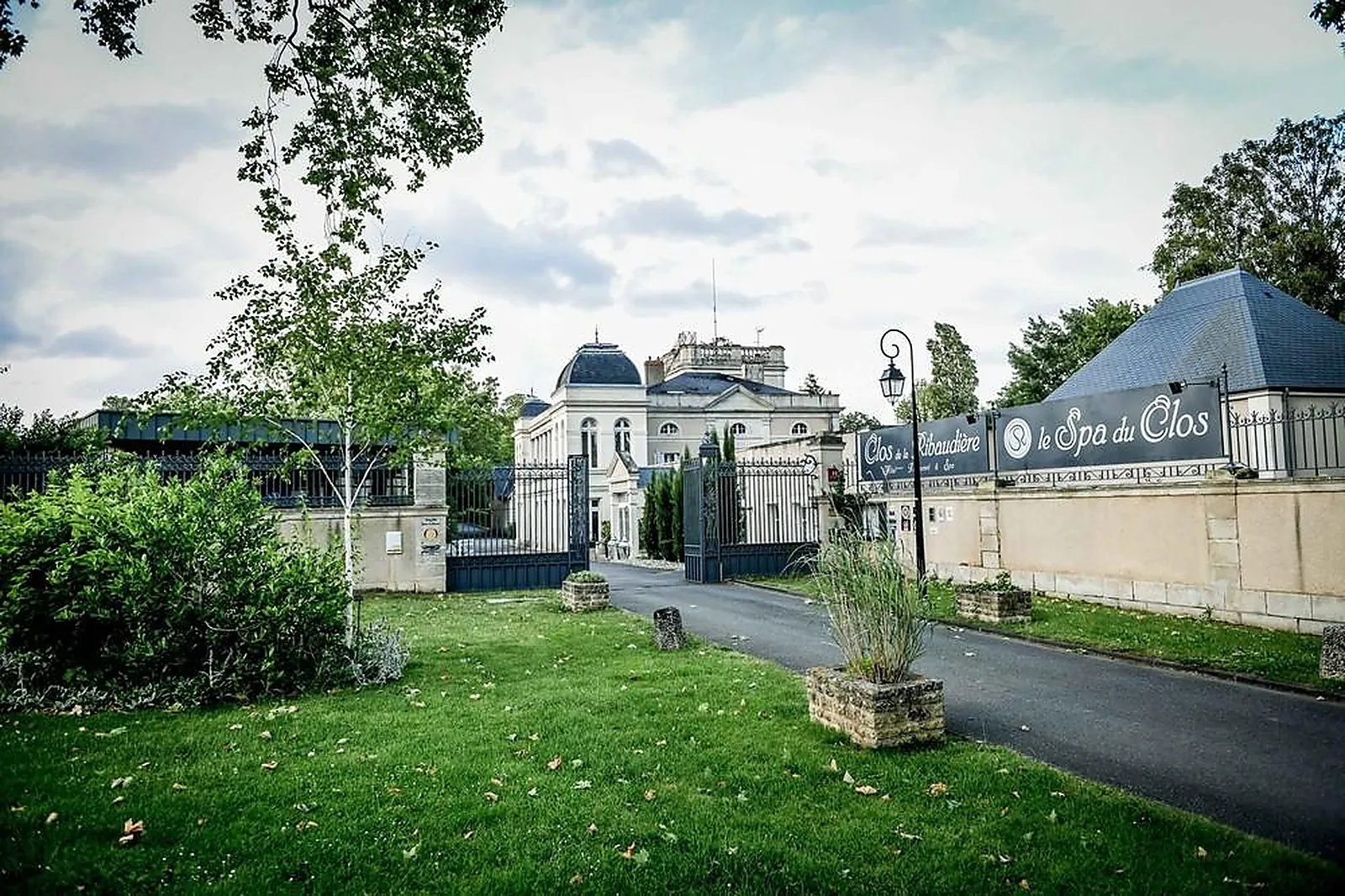 Lieux événementiels, CHATEAU DU CLOS DE LA RIBAUDIERE