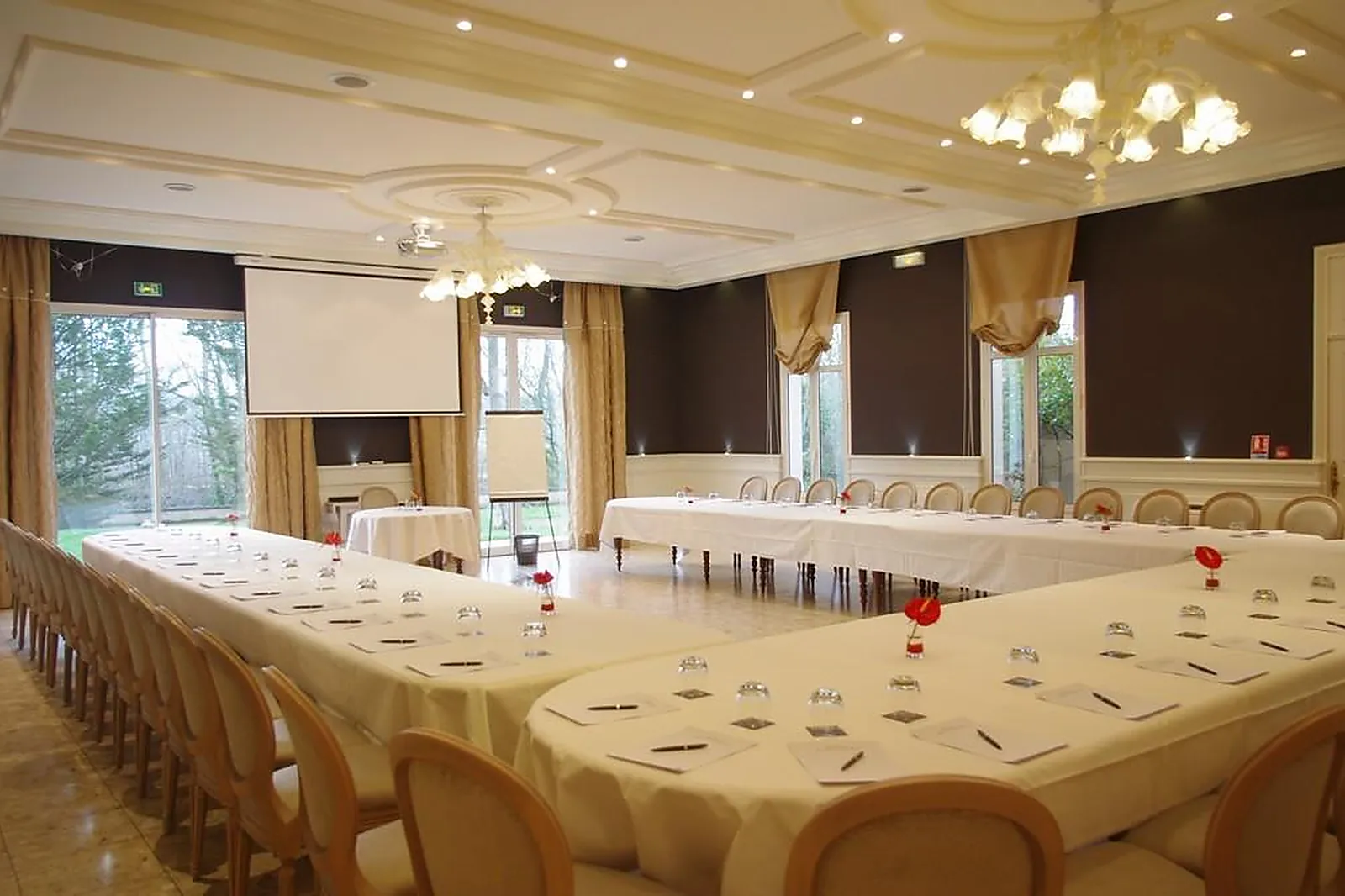 Lieux événementiels, CHATEAU DU CLOS DE LA RIBAUDIERE