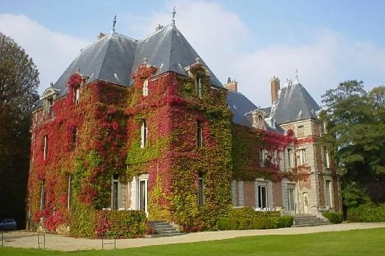 Lieux événementiels, CHÂTEAU DU GAVOY
