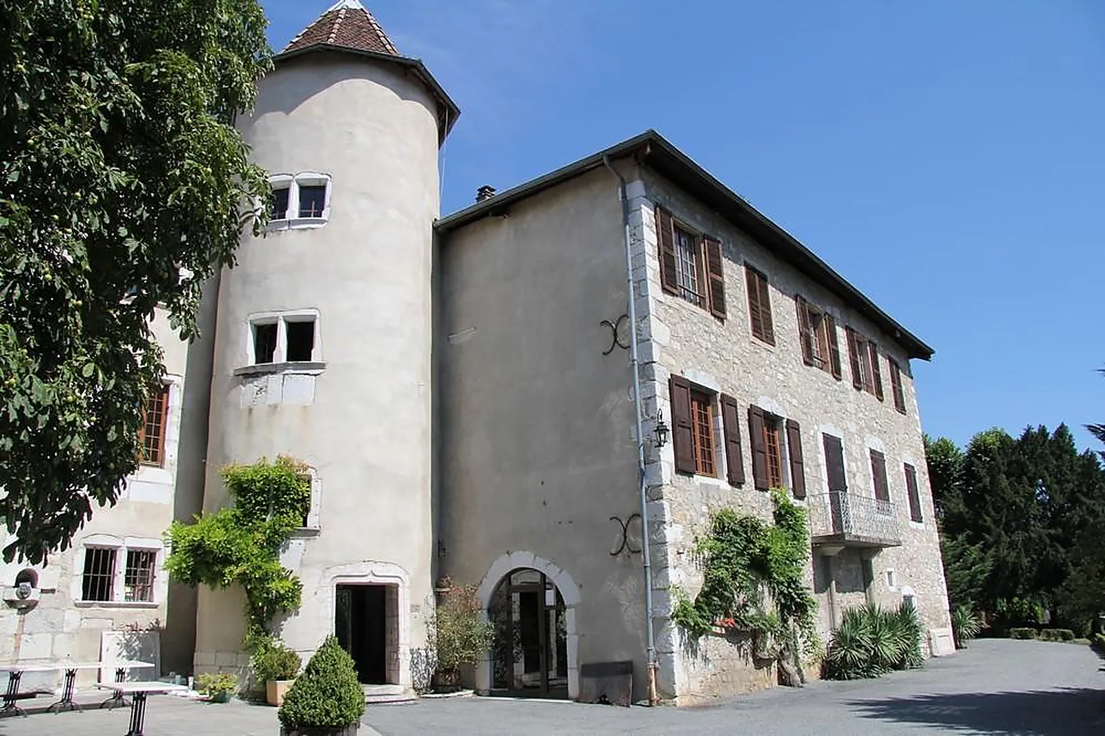 Lieux événementiels, CHÂTEAU DU MOLLARD