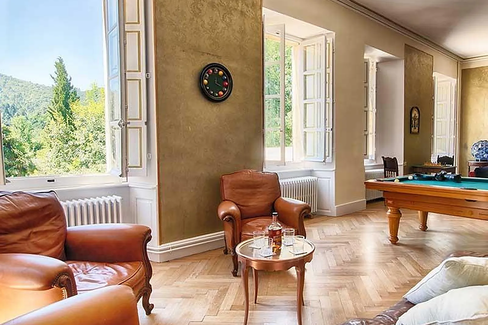 Lieux événementiels, CHÂTEAU DU PÉRAS