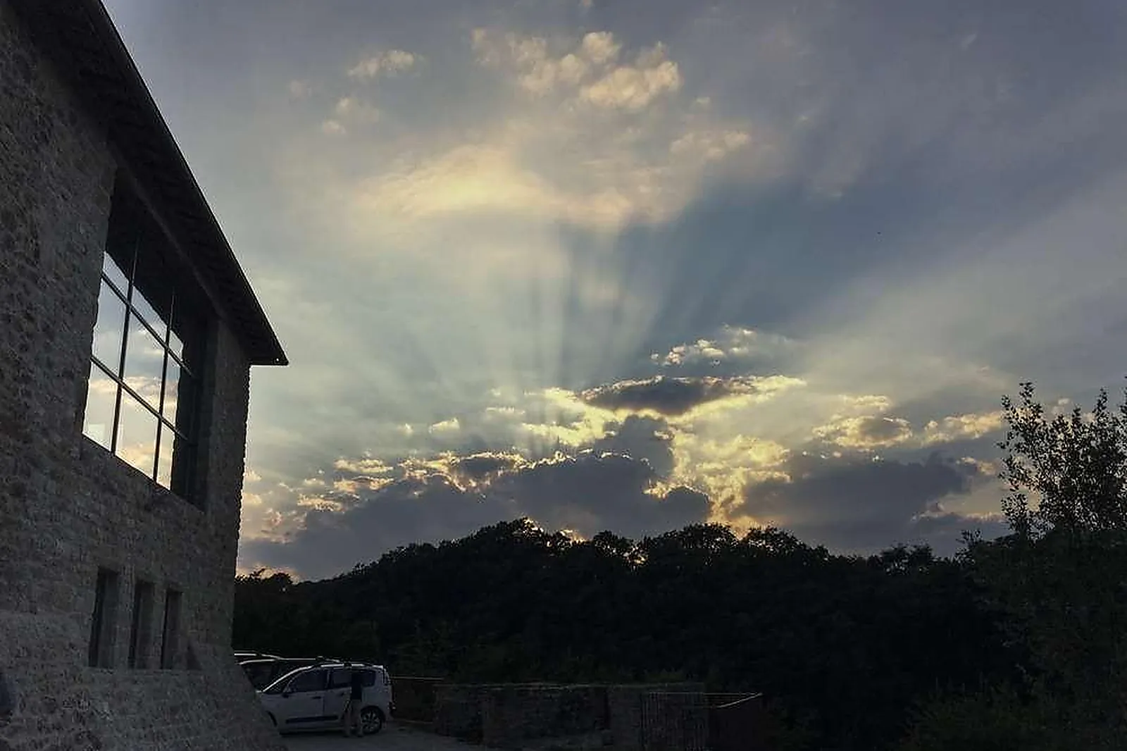 Lieux événementiels, CHÂTEAU DU POËT CÉLARD