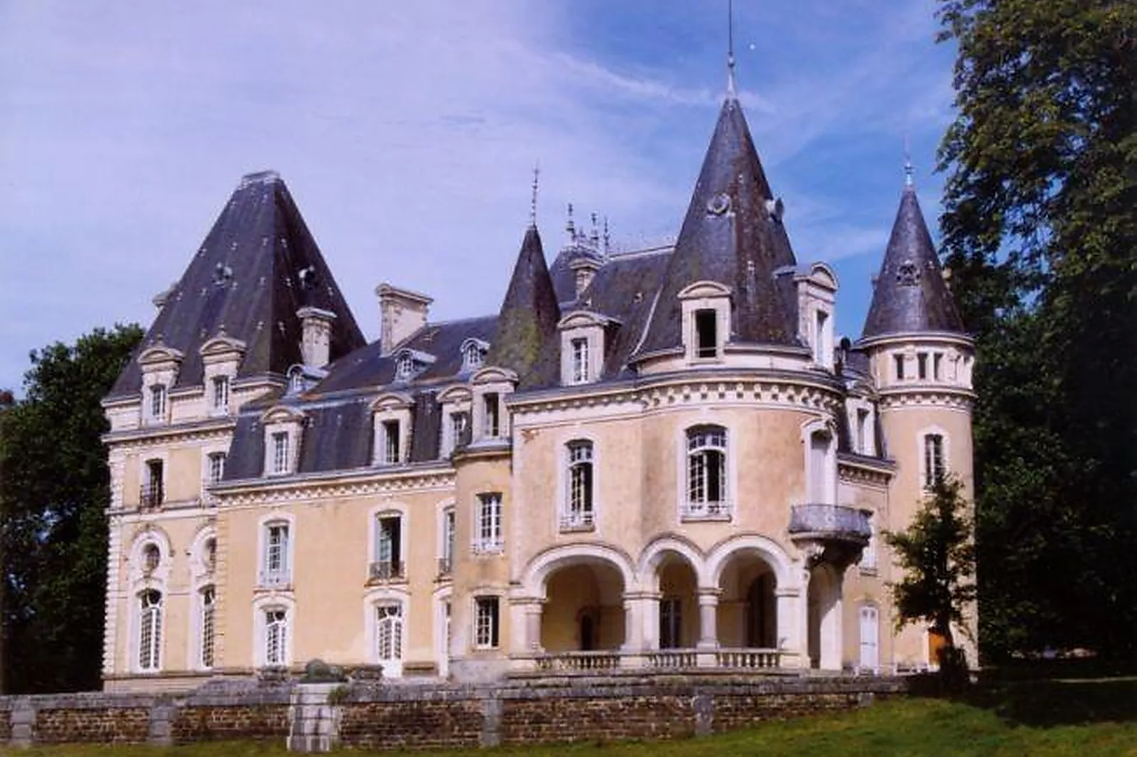 Lieux événementiels, CHÂTEAU DU REPAIRE