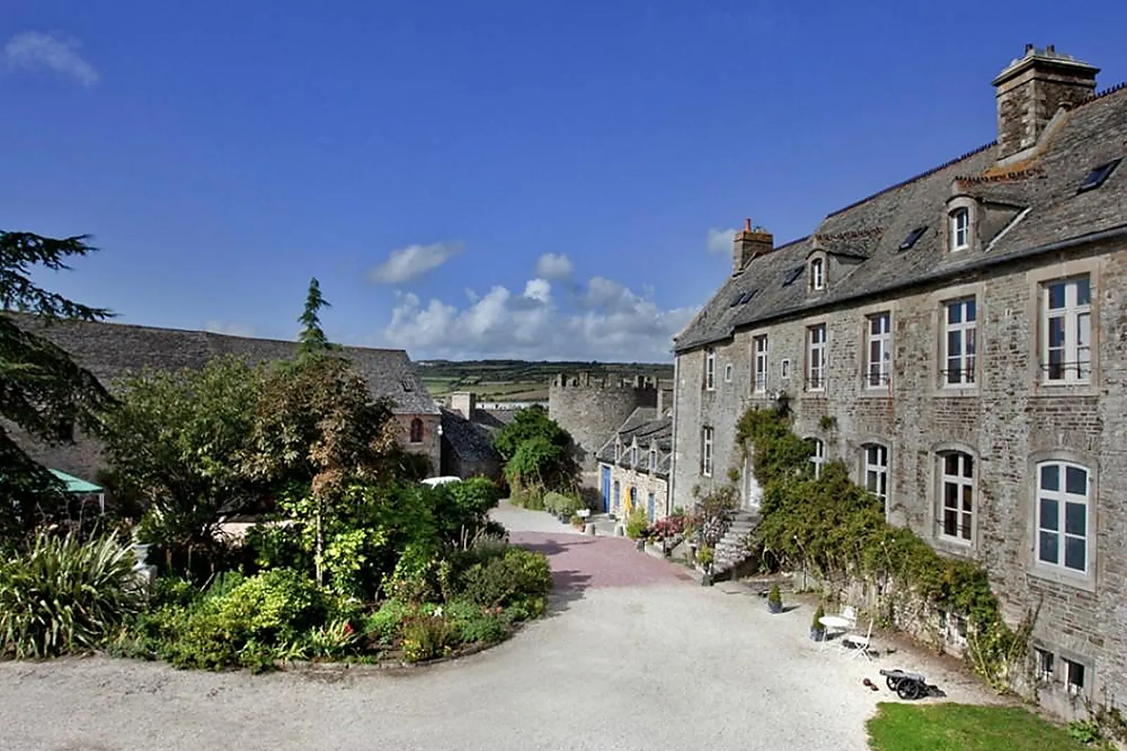 Lieux événementiels, CHÂTEAU DU ROZEL