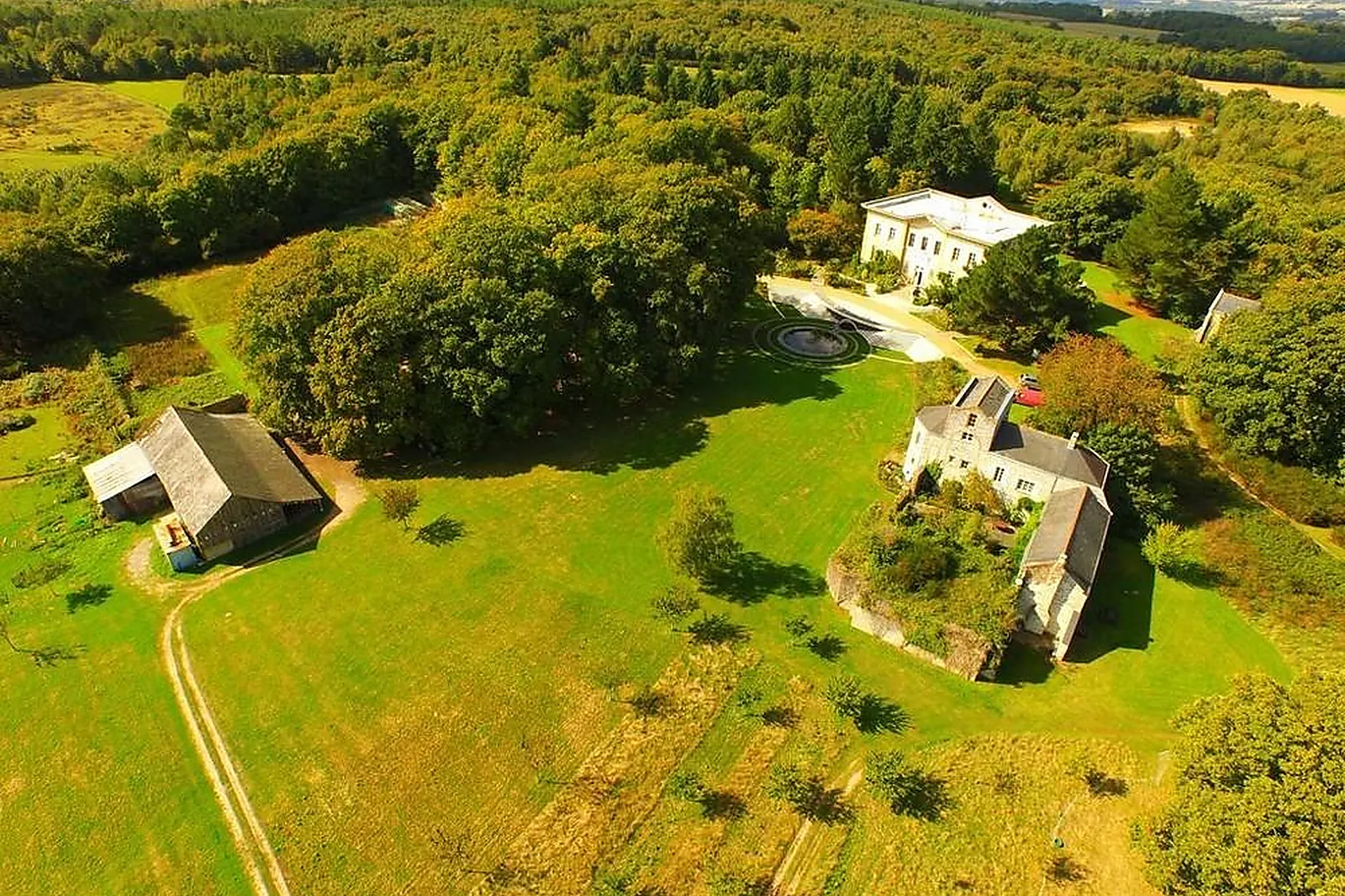 Lieux événementiels, CHÂTEAU ET DOMAINE DE BÉZYL