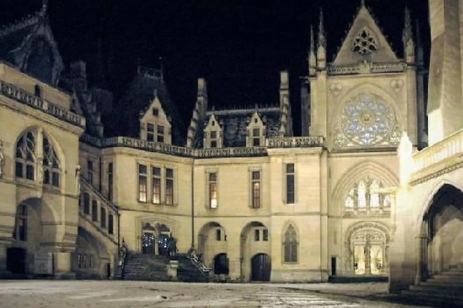 Lieux événementiels, CHÂTEAU ET PARC DE PIERREFONDS