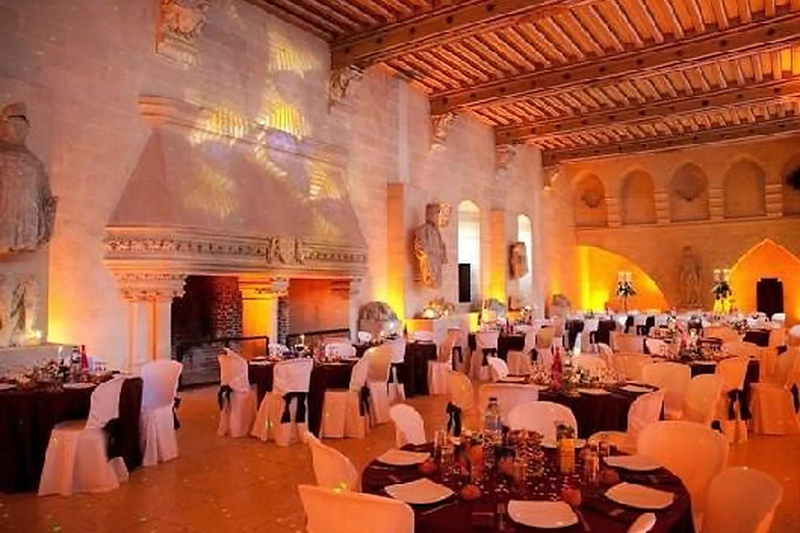 Lieux événementiels, CHÂTEAU ET PARC DE PIERREFONDS