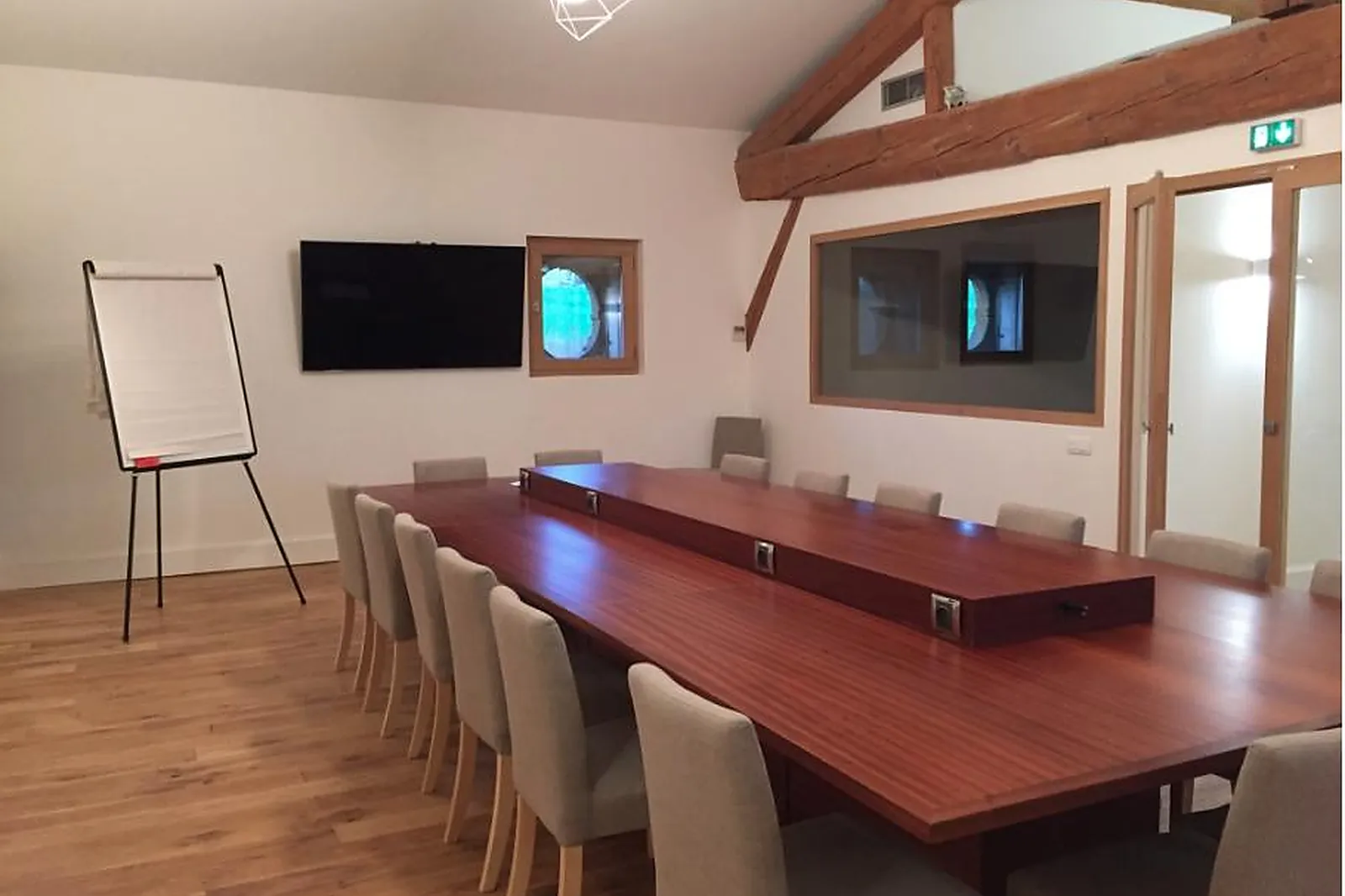 Lieux événementiels, CHÂTEAU LA GALLÉE