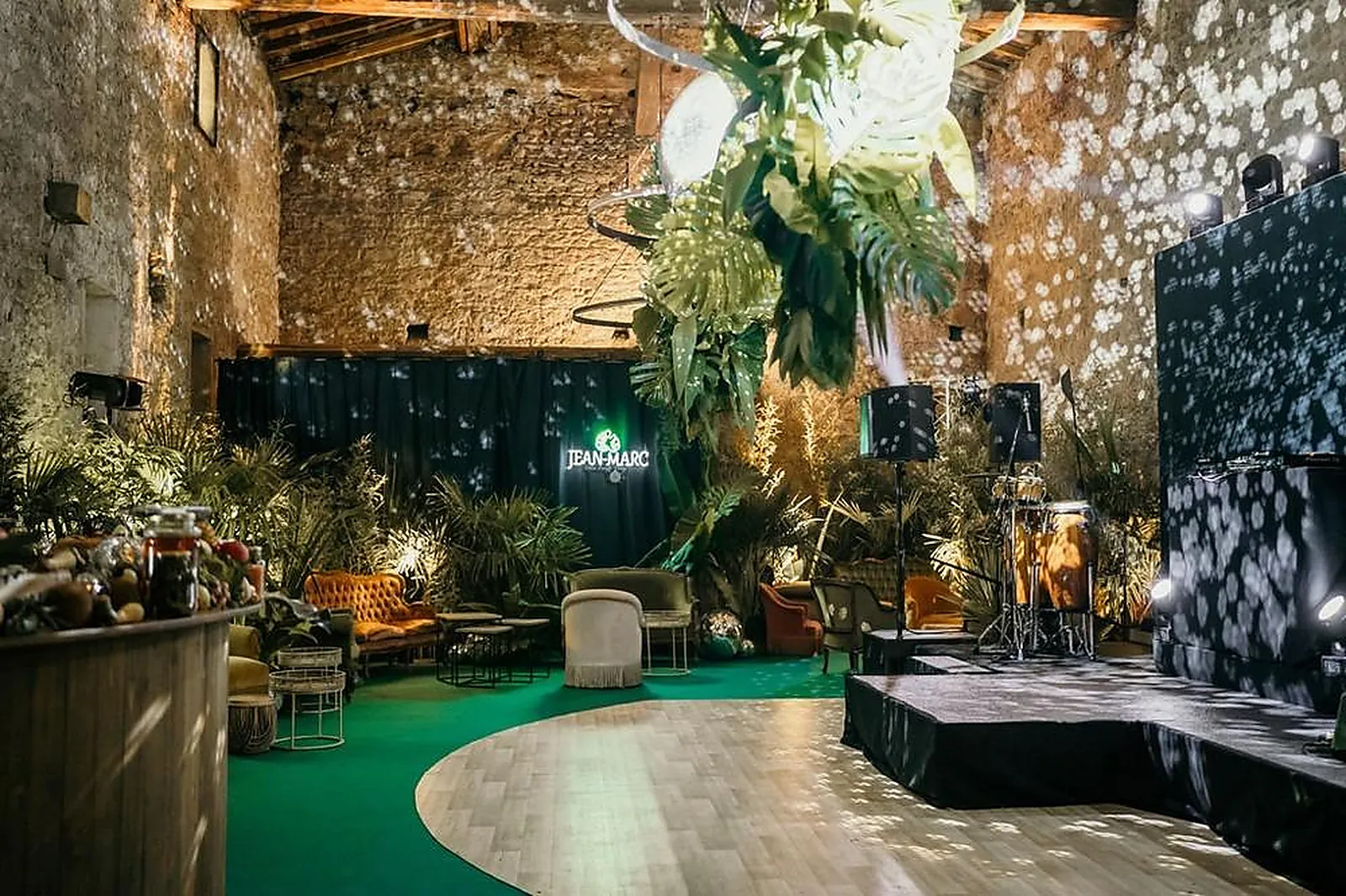 Lieux événementiels, CHÂTEAU LA GALLÉE