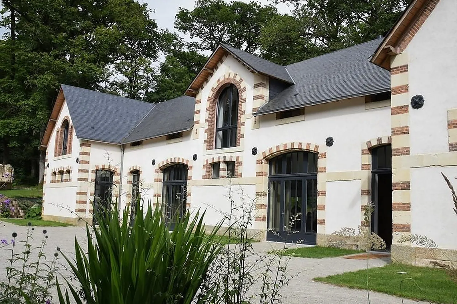 Lieux événementiels, CHÂTEAU LA MAZURE