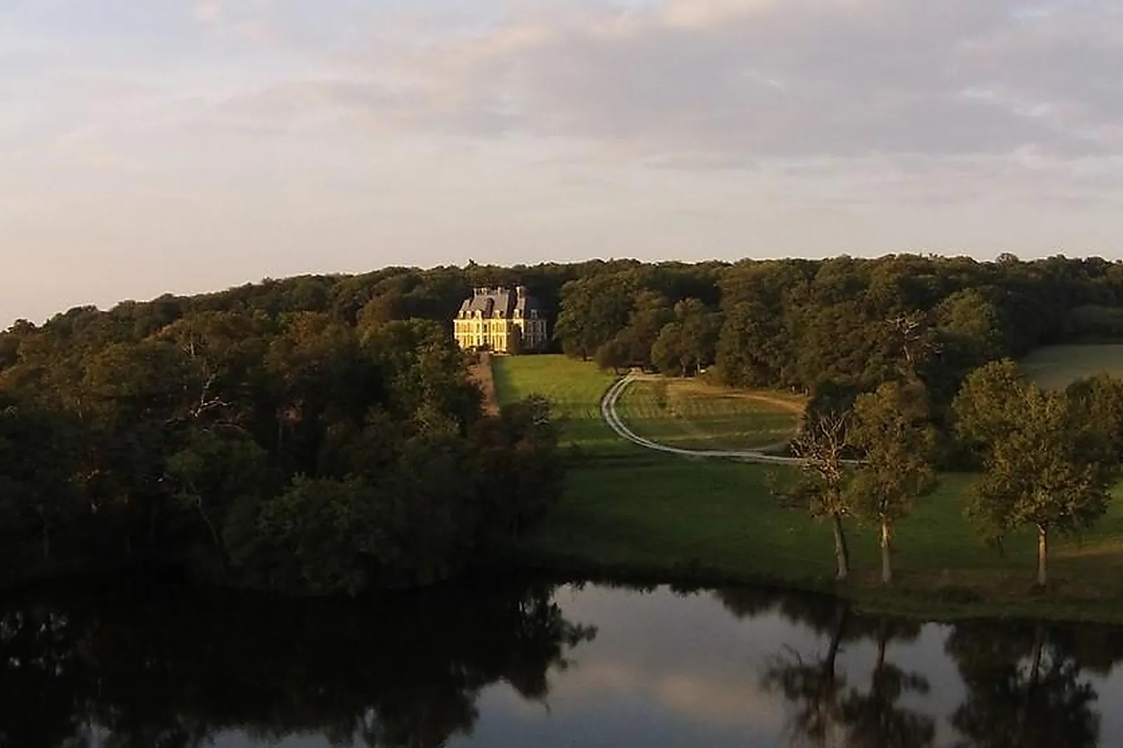 Lieux événementiels, CHÂTEAU LA MAZURE