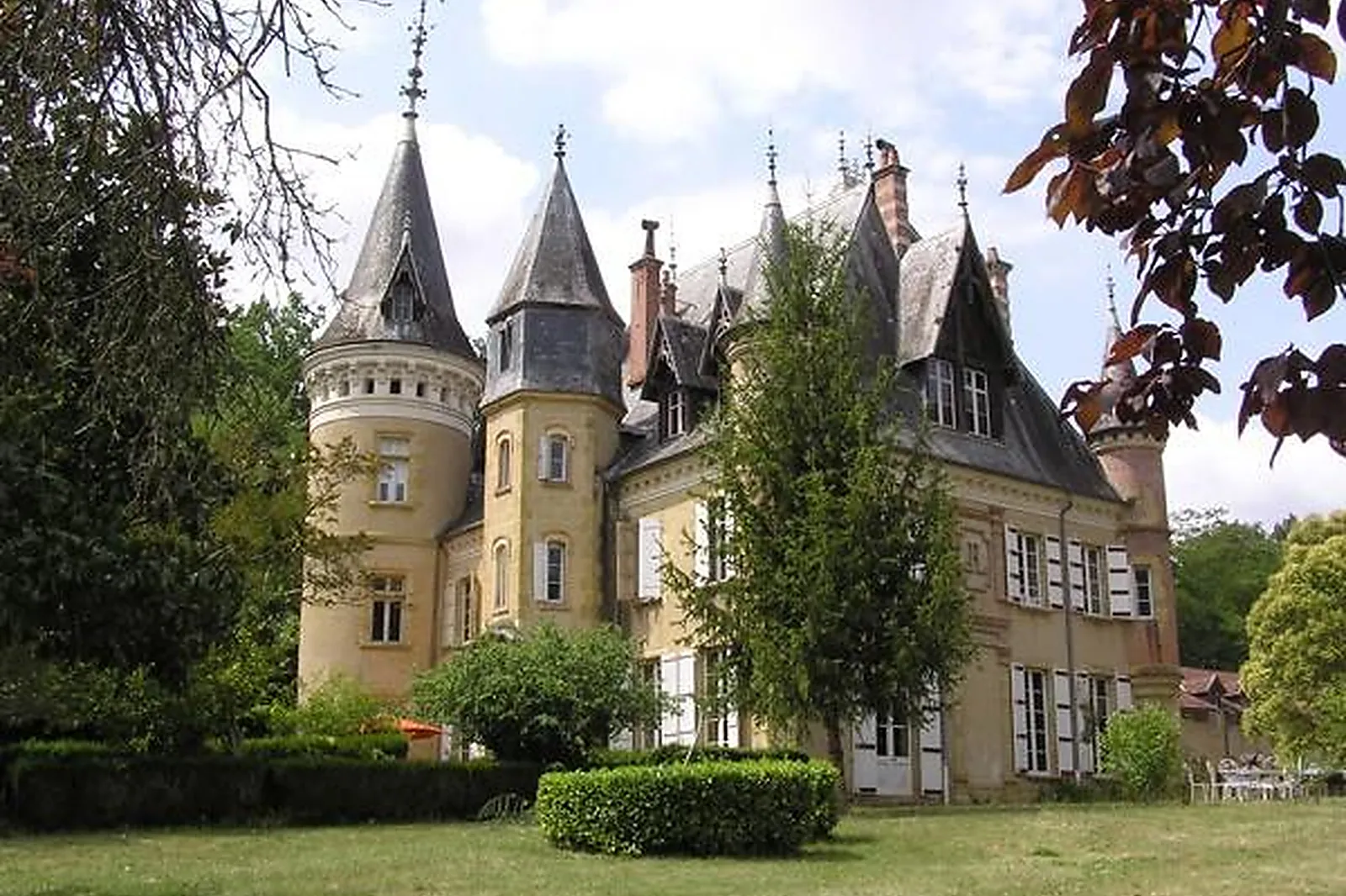 Lieux événementiels, CHÂTEAU LE HAGET