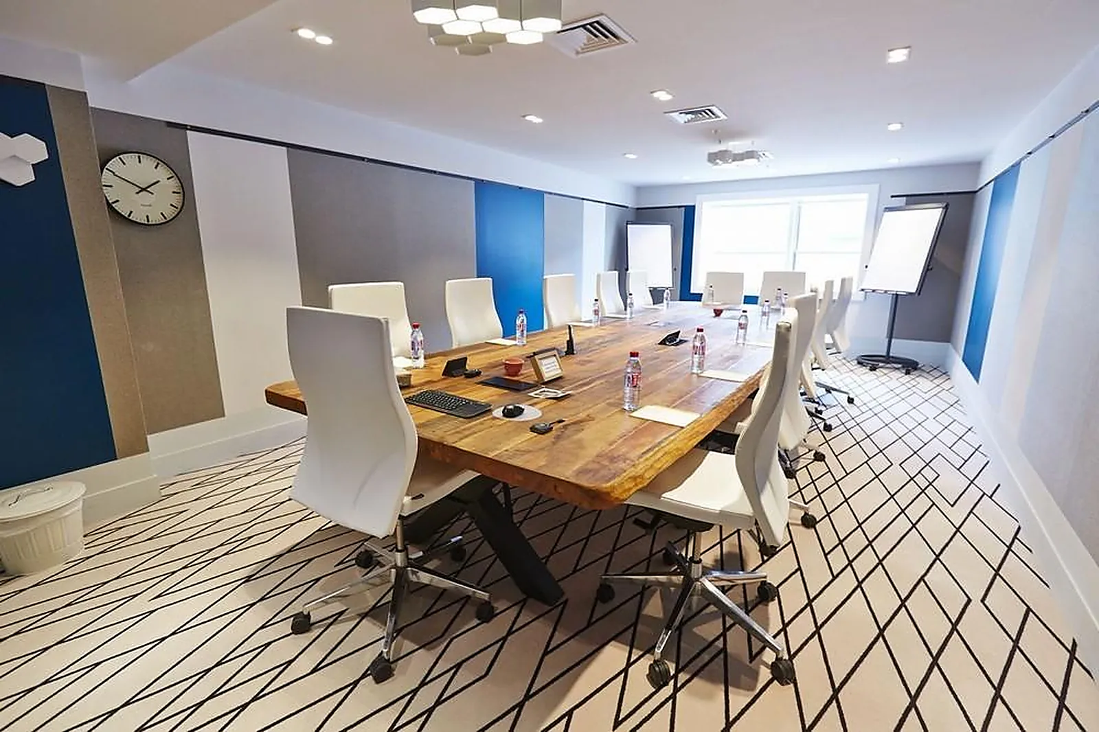 Lieux événementiels, CHATEAUFORM'CITY LE CNIT