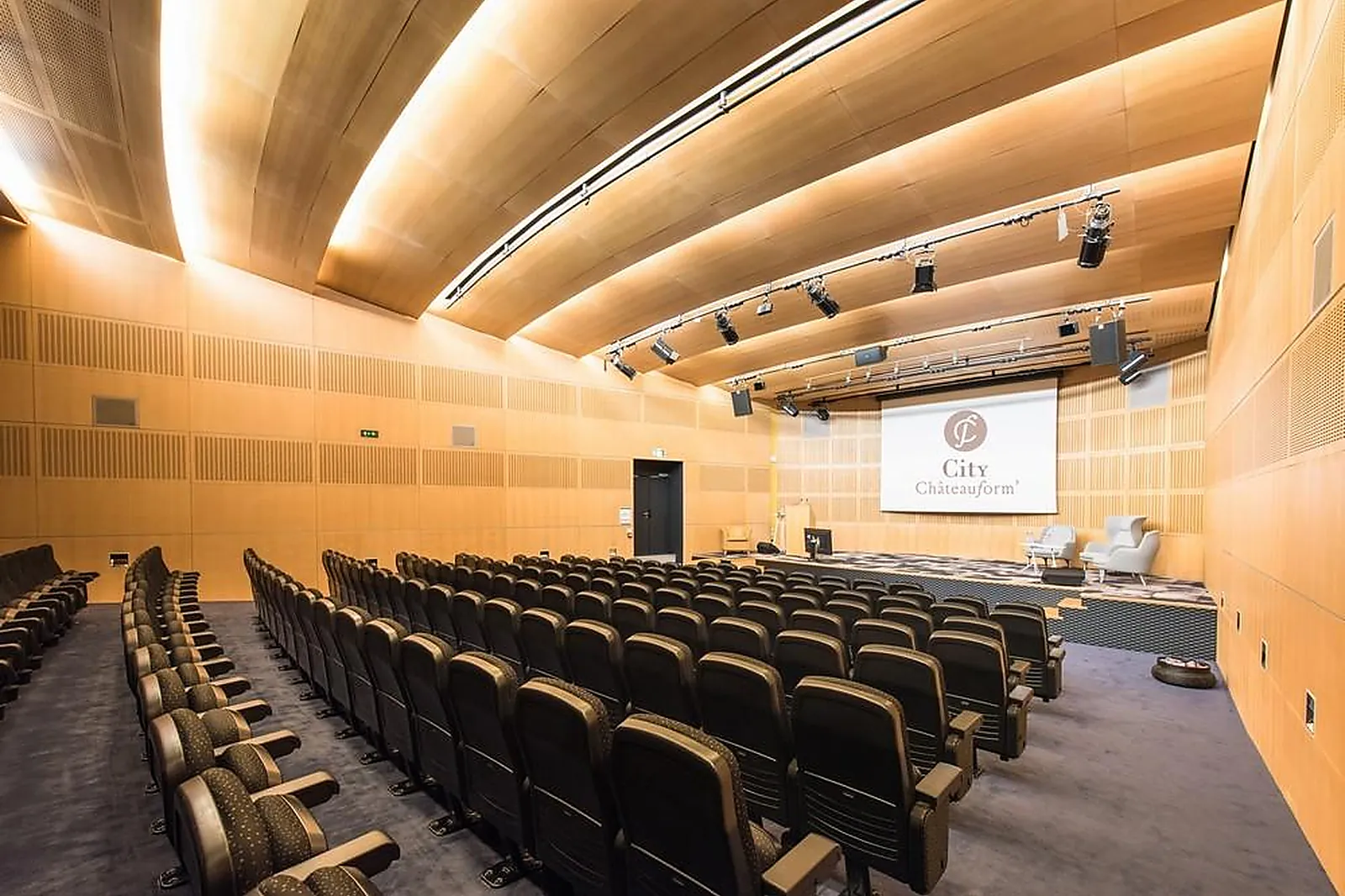 Lieux événementiels, CHÂTEAUFORM'LE METROPOLITAN