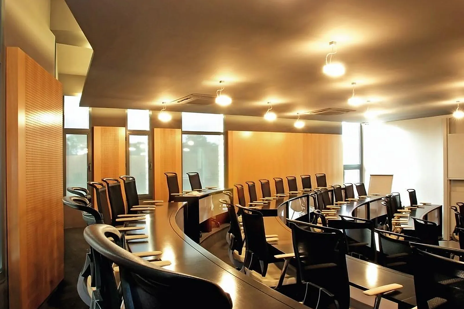 Lieux événementiels, CHÂTEAUFORM'LES PRÉS D'ECOUBLAY