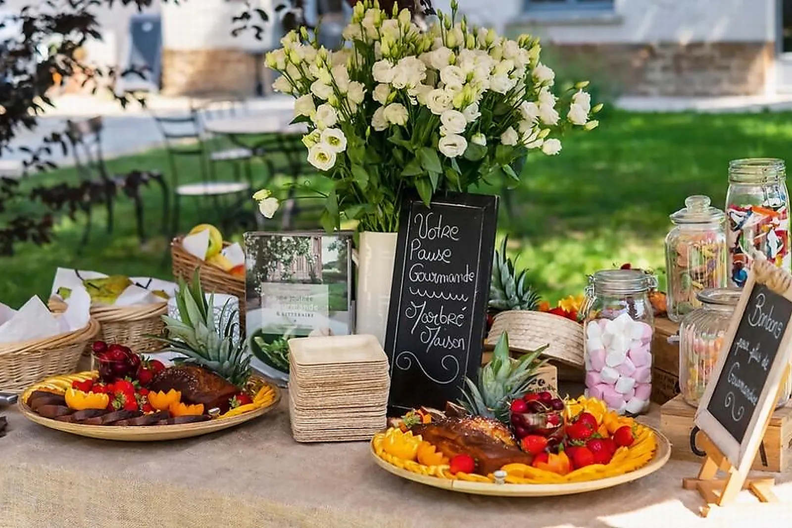 Lieux événementiels, CHÂTEAUFORM'LES PRÉS D'ECOUBLAY