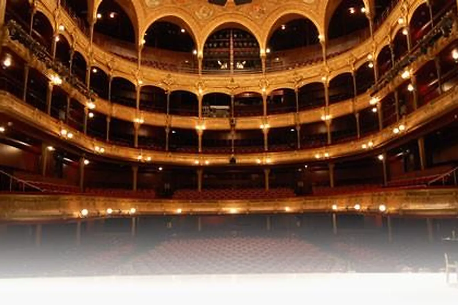 Lieux événementiels, CHÂTELET THÉÂTRE