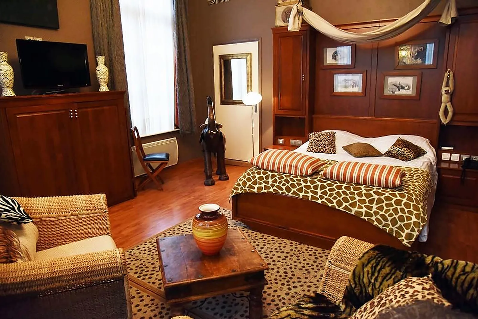 Lieux événementiels, CHÂTELLERIE DE SCHOEBEQUE