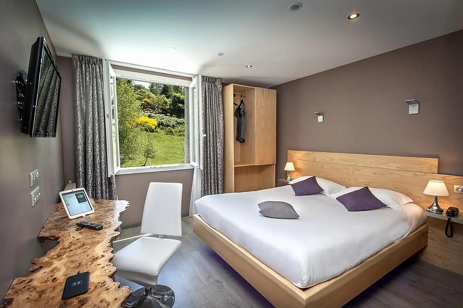 Lieux événementiels, CHEZ CAMILLOU