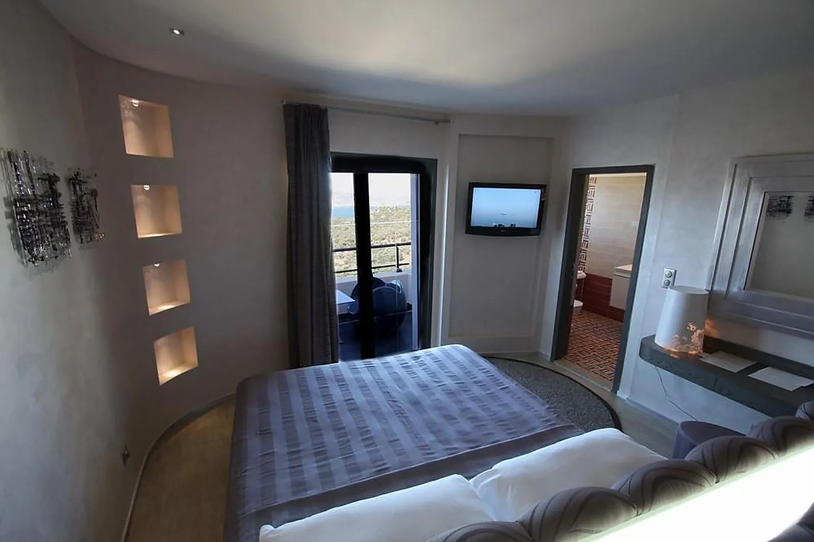 Lieux événementiels, CHEZ CHARLES