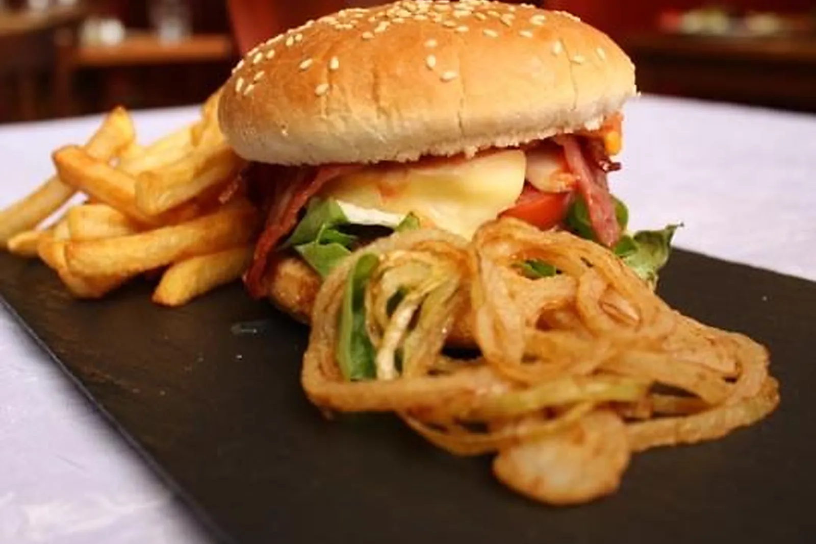 Lieux événementiels, CHEZ LILY