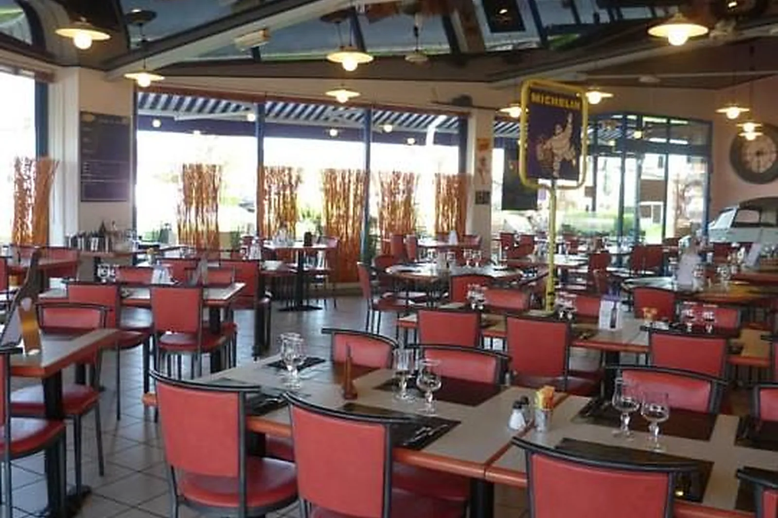 Lieux événementiels, CHEZ LILY