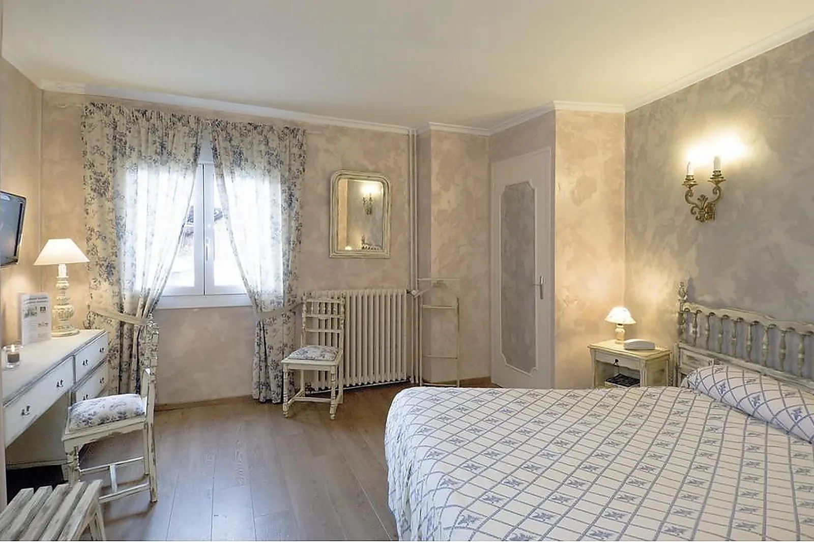 Lieux événementiels, CHEZ PLANES