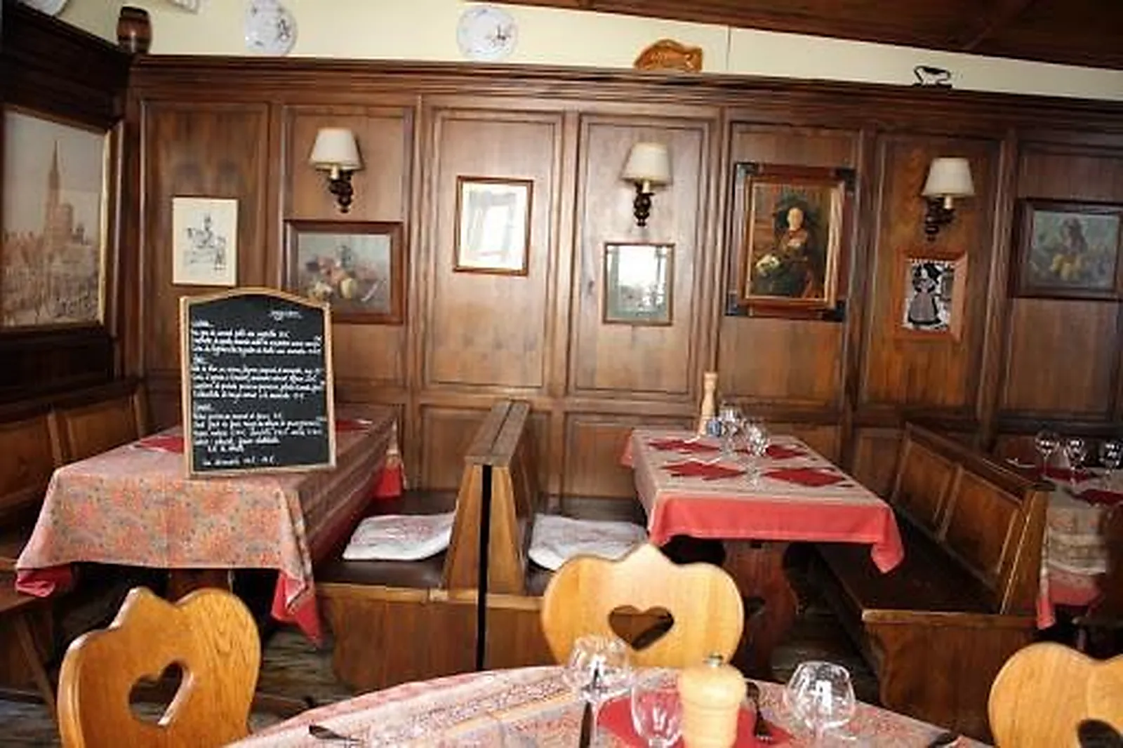 Lieux événementiels, CHEZ YVONNE