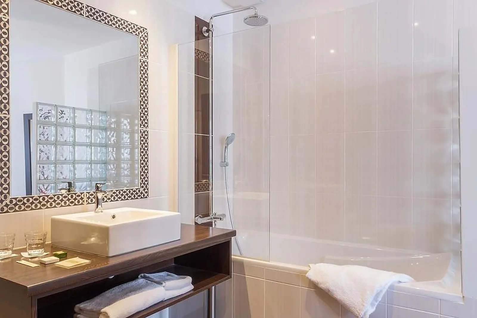 Lieux événementiels, CHEZ LA ROSE