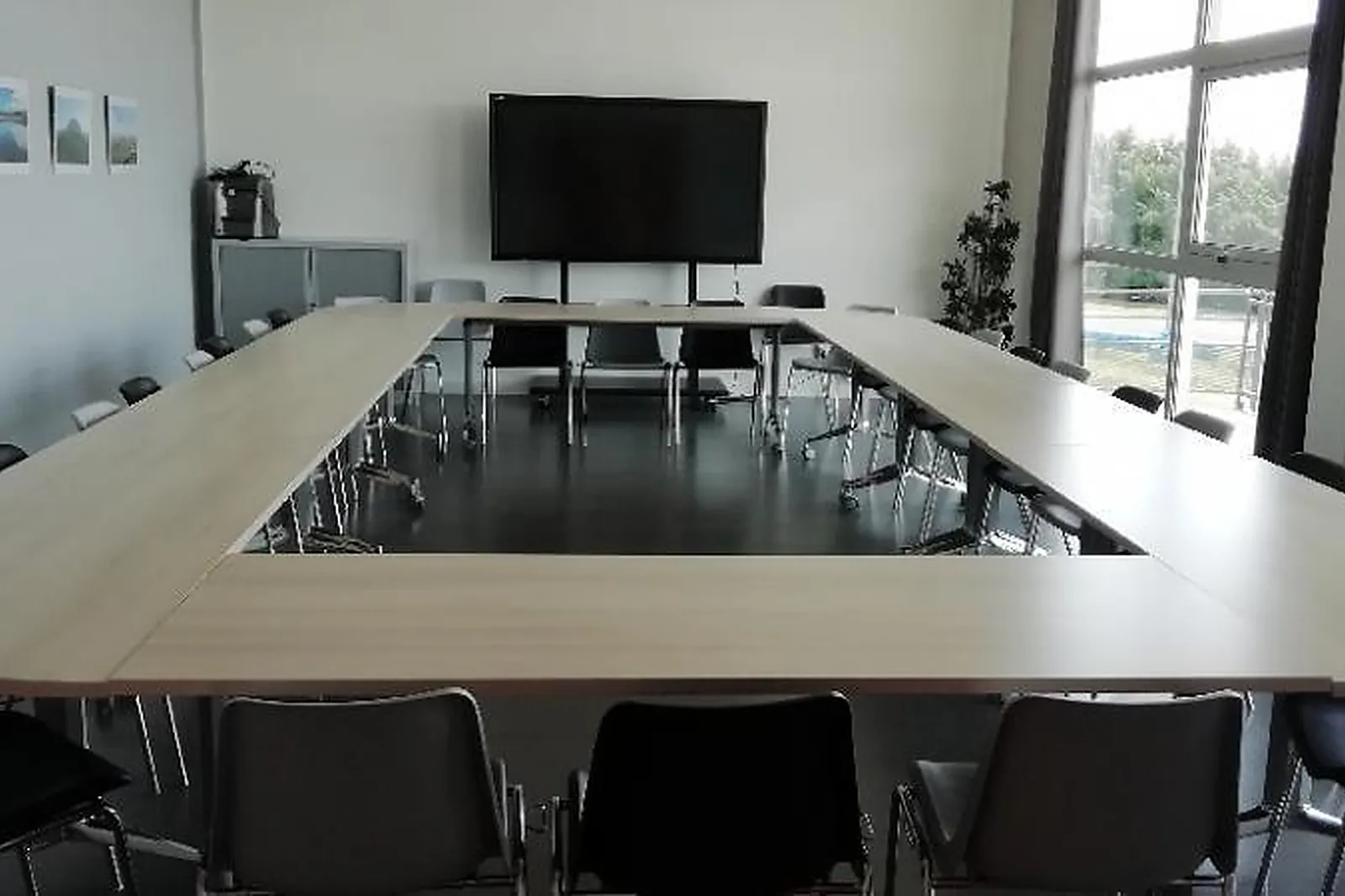 Lieux événementiels, CIRCUIT SARRON