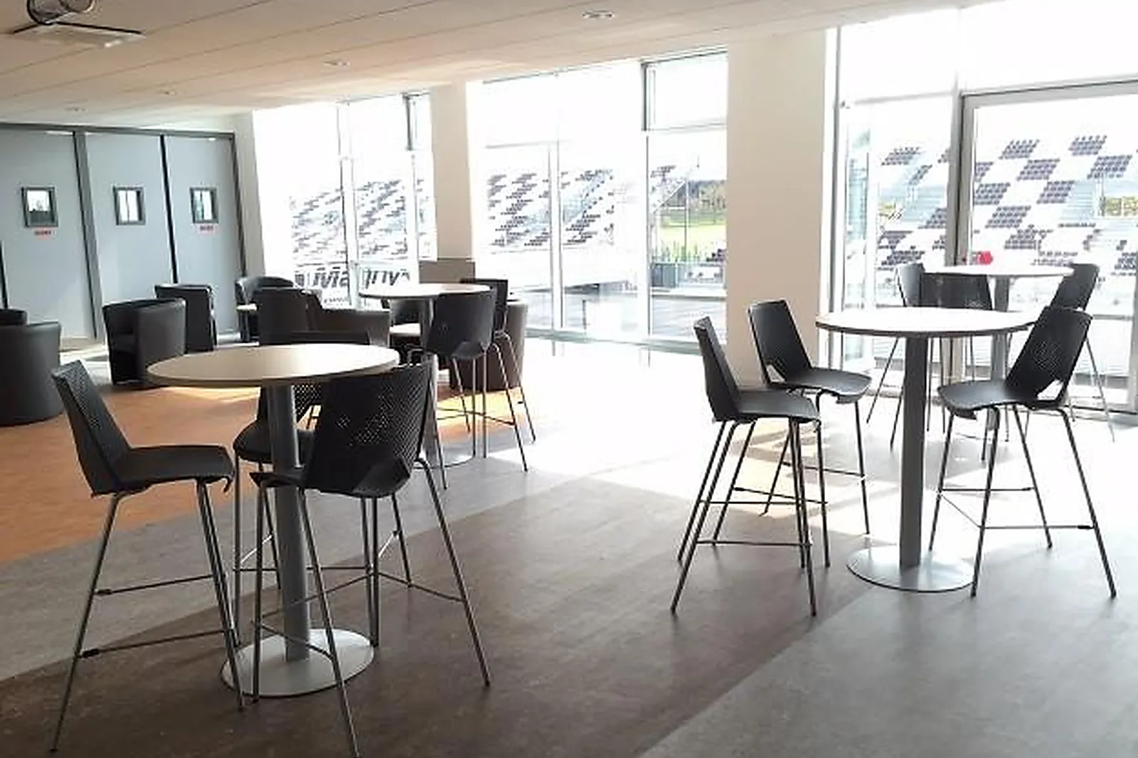 Lieux événementiels, CIRCUIT DE NEVERS MAGNY COURS